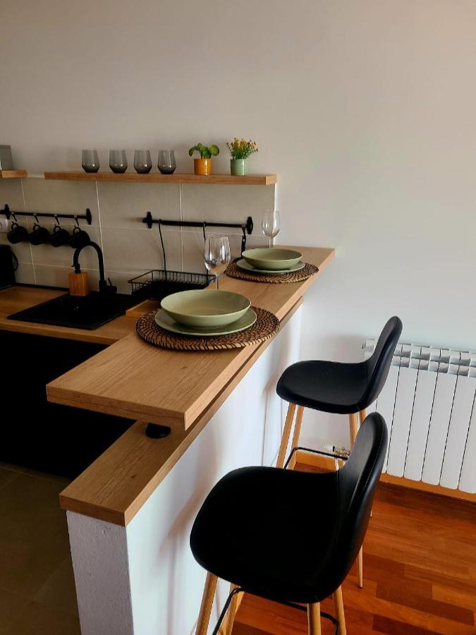 Apartamento Stan Na Dan Krsmanovic Čačak Exterior foto