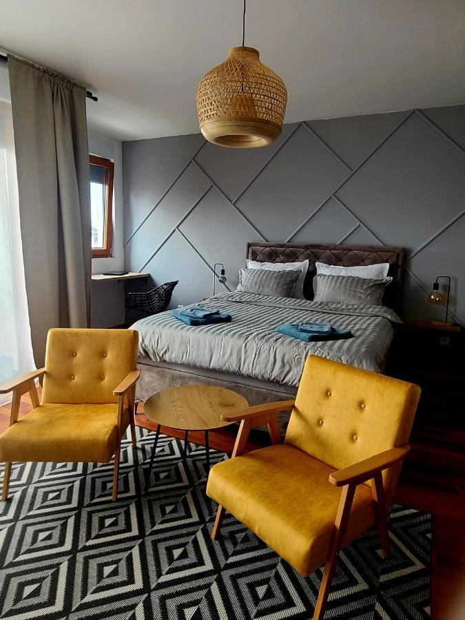 Apartamento Stan Na Dan Krsmanovic Čačak Exterior foto