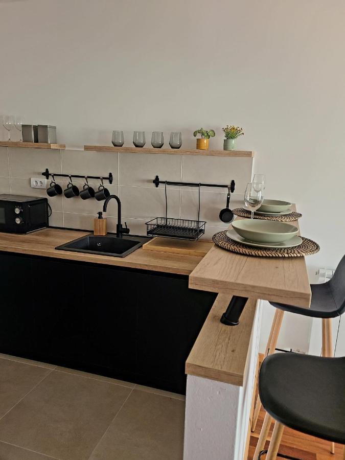 Apartamento Stan Na Dan Krsmanovic Čačak Exterior foto